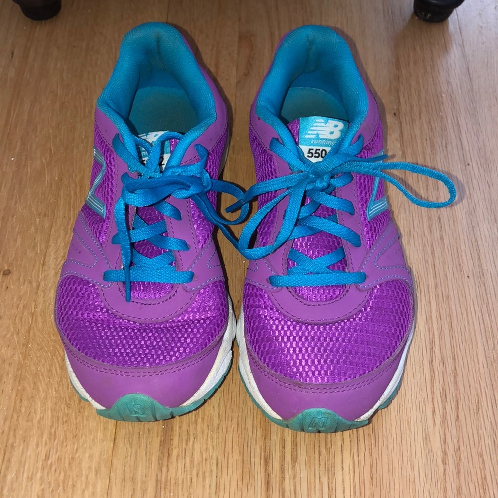 Women’s purple new balance athletic shoes